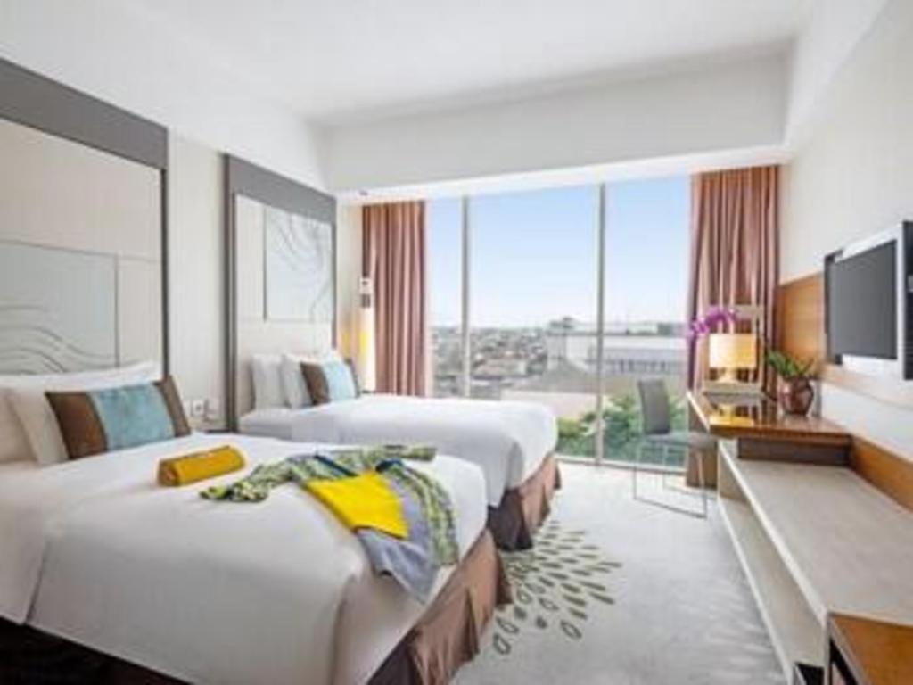 Artotel Suites Bianti Yogyakarta Exterior photo